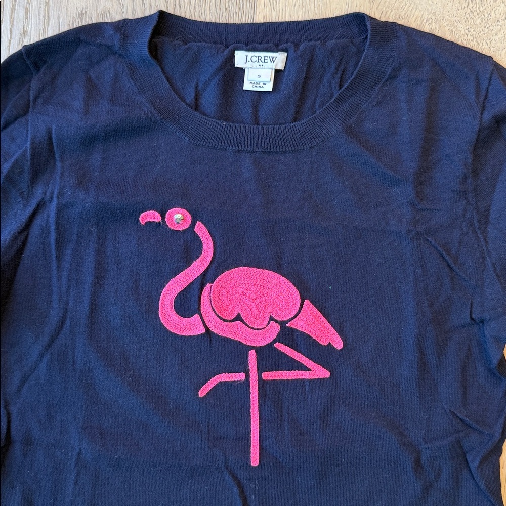 J.Crew Navy Lightweight Sweater with Pink Flamingo – Size Small – EUC - Picture 2 of 4